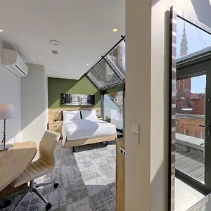 3* Szálloda Hampton By Hilton Old Town